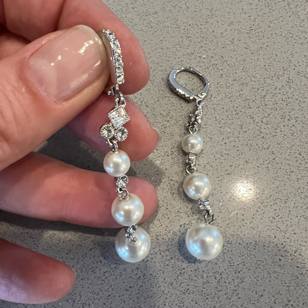Pearl earrings